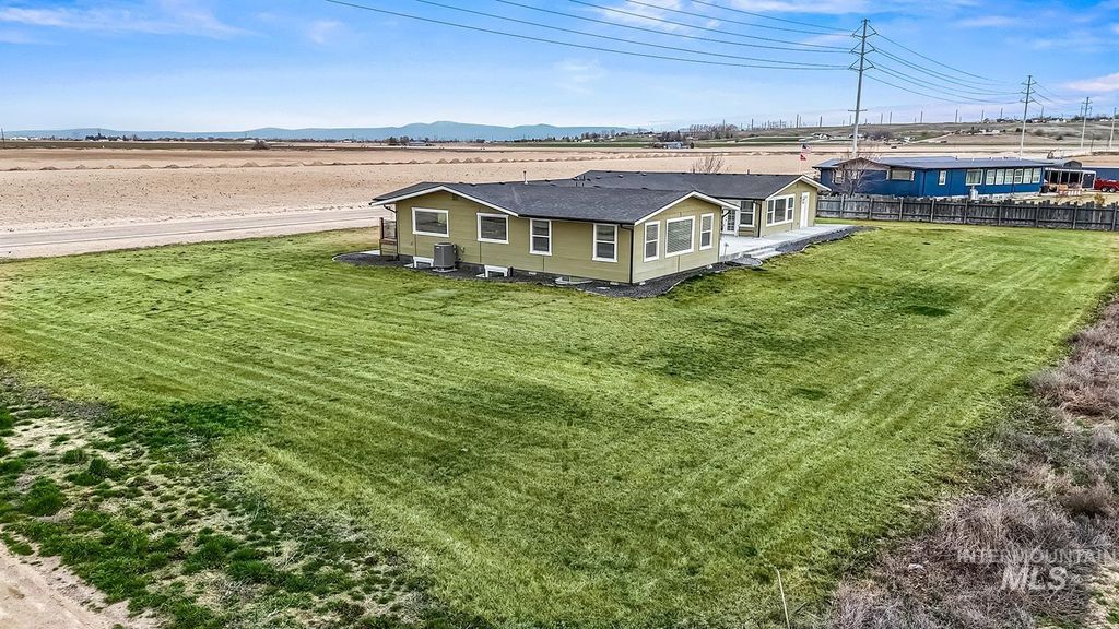 8481 Big Foot Rd, Melba, ID 83641 photo 3