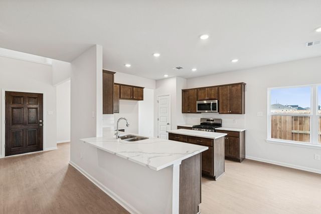 8215 Red Shiner Way, Fulshear, TX 77441