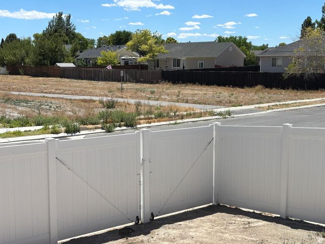 3905 N CHAPMAN DR, Eagle Mountain, UT 84005