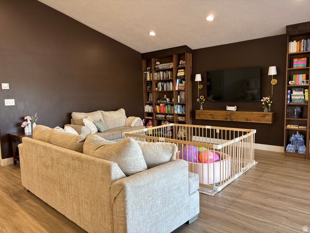 3905 N CHAPMAN DR, Eagle Mountain, UT 84005