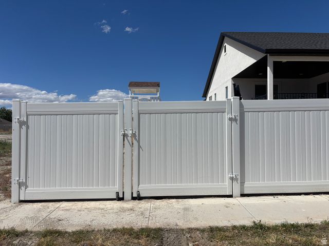 3905 N CHAPMAN DR, Eagle Mountain, UT 84005