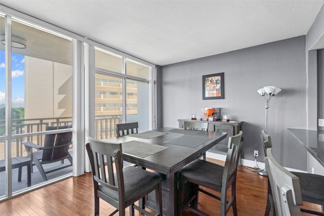 6211 W Northwest Highway 500, Dallas, TX 75225