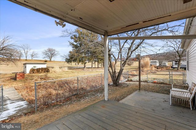 7974 TOMSTOWN RD, Waynesboro, PA 17268