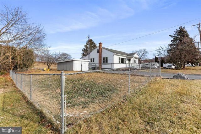 7974 TOMSTOWN RD, Waynesboro, PA 17268