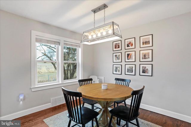 7974 TOMSTOWN RD, Waynesboro, PA 17268