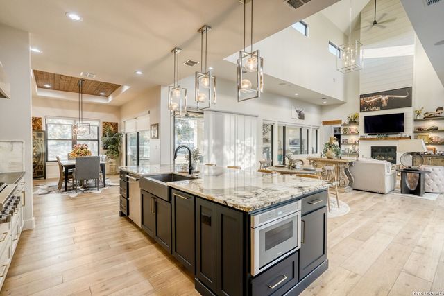 2119 Andalusia, Canyon Lake, TX 78133