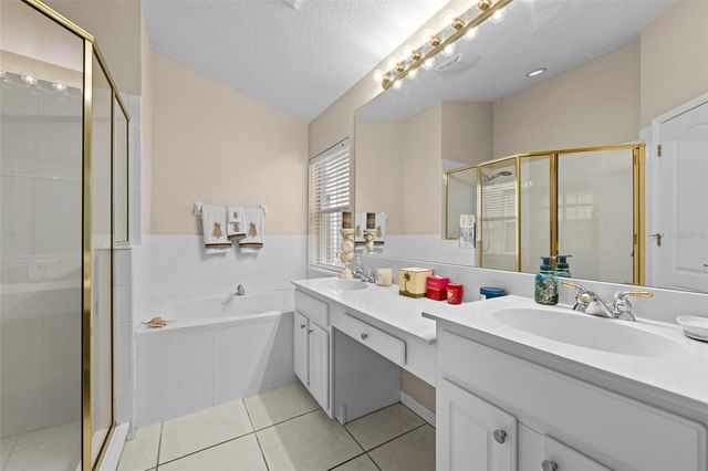 16230 NOTTINGHAM PARKWAY, Tampa, FL 33647