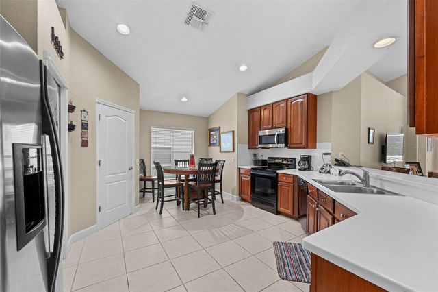 16230 NOTTINGHAM PARKWAY, Tampa, FL 33647