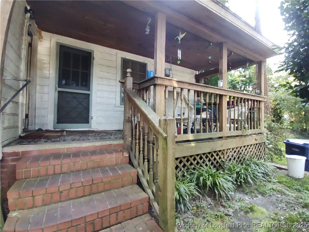 406 Courtland Drive, Sanford, NC 27330 — photo 10
