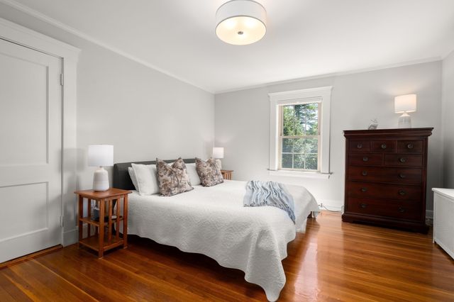 611 East Street, Walpole, MA 02081