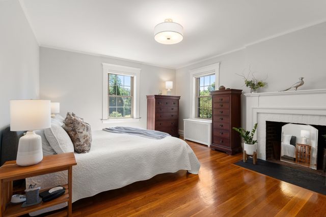 611 East Street, Walpole, MA 02081