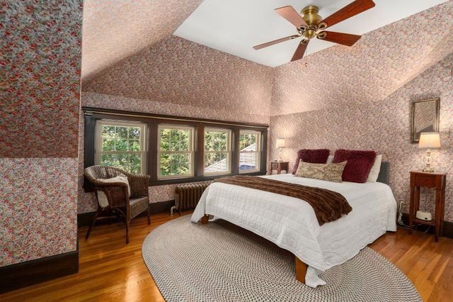 611 East Street, Walpole, MA 02081