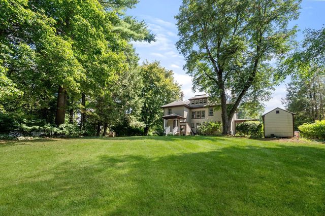 611 East Street, Walpole, MA 02081