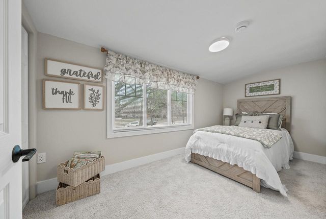 76 Orchard STREET, Williams Bay, WI 53191