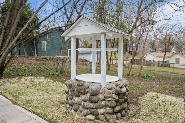 76 Orchard STREET, Williams Bay, WI 53191