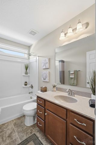 3112 Renaissance Boulevard, Middletown, OH 45005