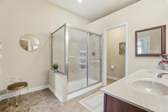 3112 Renaissance Boulevard, Middletown, OH 45005