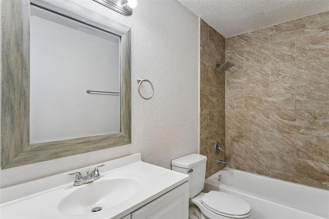 9608 N 10TH STREET, Tampa, FL 33612