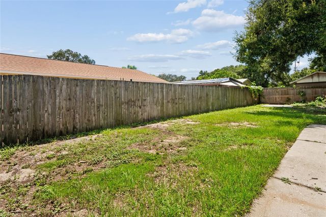 9608 N 10TH STREET, Tampa, FL 33612