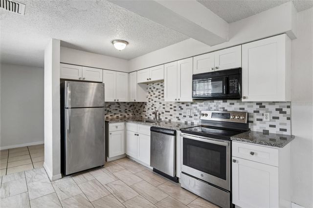 9608 N 10TH STREET, Tampa, FL 33612