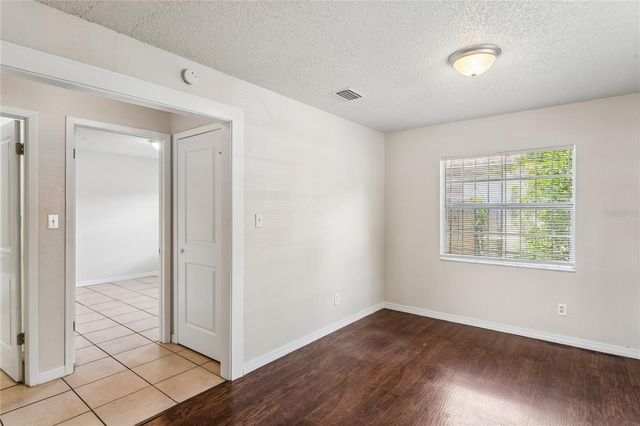 9608 N 10TH STREET, Tampa, FL 33612