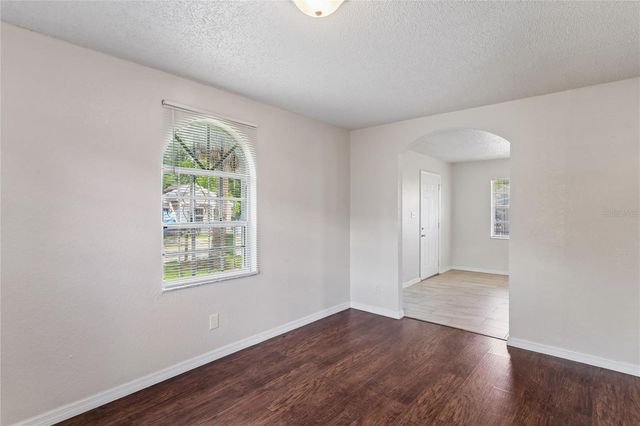 9608 N 10TH STREET, Tampa, FL 33612