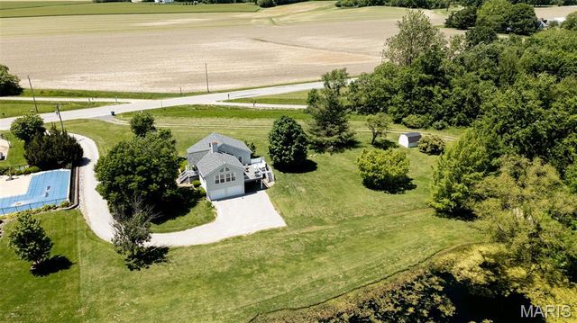 5440 Quercus Grove Road, Edwardsville, IL 62025