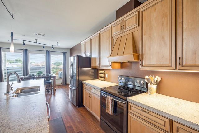 4248 Nia Drive, Irving, TX 75038