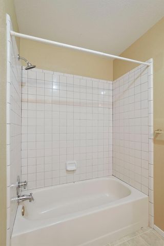 11530 Oak Hill Dr, Oakdale, CA 95361