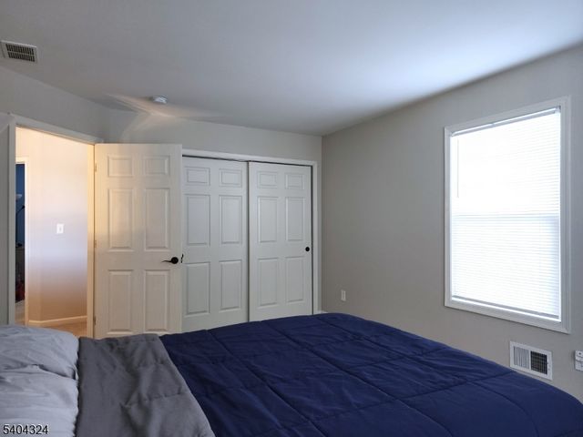 17 Bowers Dr, Allamuchy Twp., NJ 07840