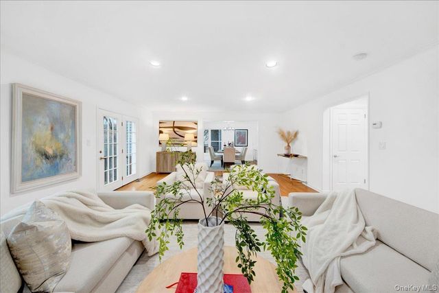 57 Old Town Crossing, Mount Kisco, NY 10549