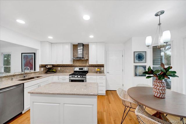 57 Old Town Crossing, Mount Kisco, NY 10549