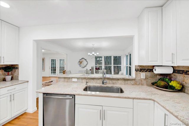 57 Old Town Crossing, Mount Kisco, NY 10549