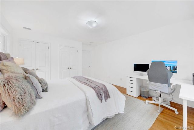 57 Old Town Crossing, Mount Kisco, NY 10549