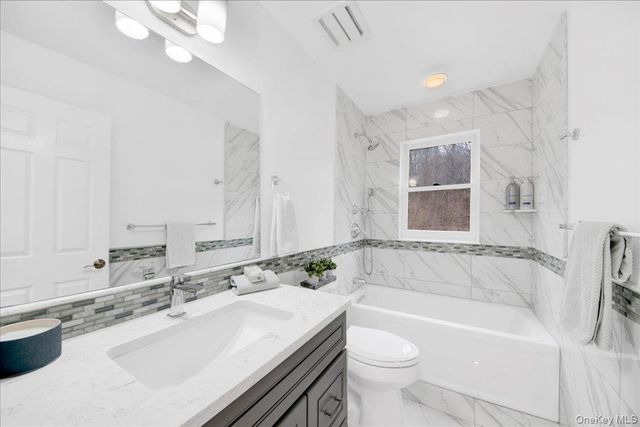 57 Old Town Crossing, Mount Kisco, NY 10549