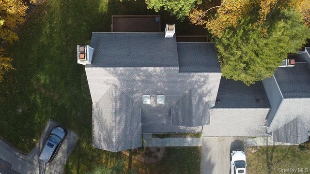 57 Old Town Crossing, Mount Kisco, NY 10549