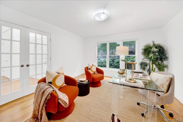 57 Old Town Crossing, Mount Kisco, NY 10549