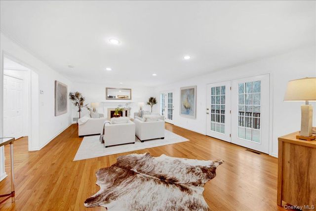 57 Old Town Crossing, Mount Kisco, NY 10549