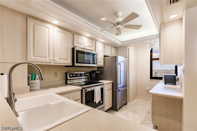 260 Seaview CT 904, Marco Island, FL 34145