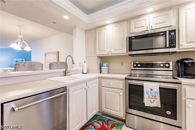 260 Seaview CT 904, Marco Island, FL 34145