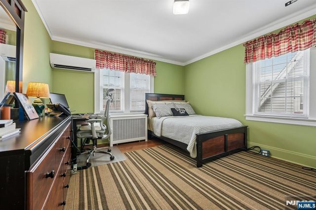 24 Synott Place, Newark, NJ 07106