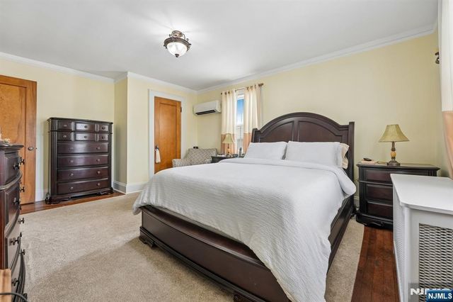 24 Synott Place, Newark, NJ 07106