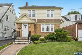 24 Synott Place, Newark, NJ 07106