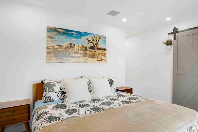 7137 Hanford Avenue, Yucca Valley, CA 92284