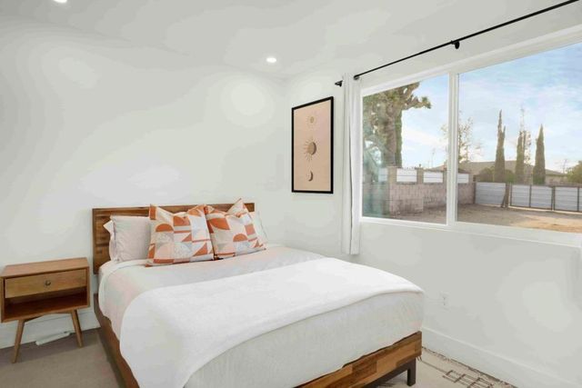 7137 Hanford Avenue, Yucca Valley, CA 92284