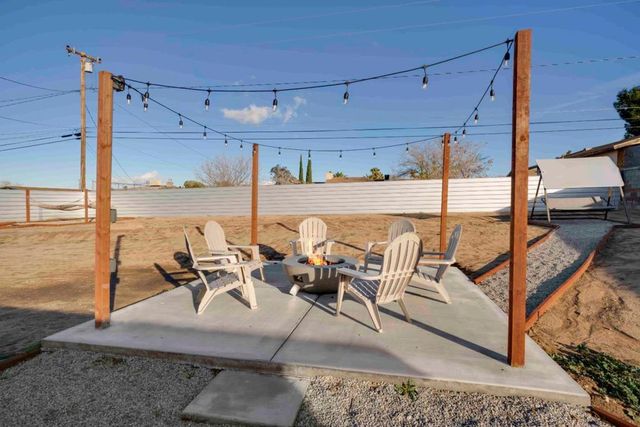7137 Hanford Avenue, Yucca Valley, CA 92284