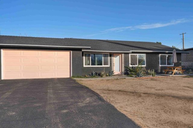 7137 Hanford Avenue, Yucca Valley, CA 92284