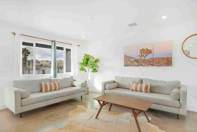 7137 Hanford Avenue, Yucca Valley, CA 92284