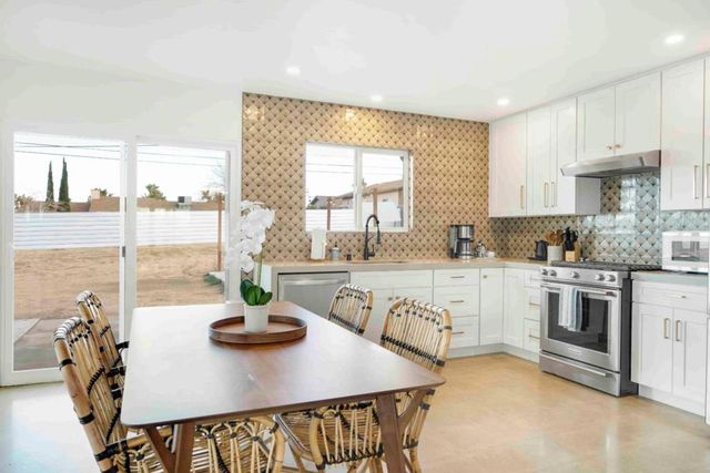 7137 Hanford Avenue, Yucca Valley, CA 92284