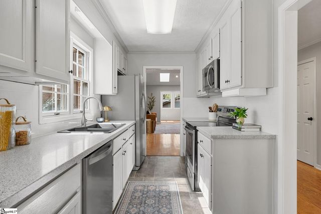 410 Swansgate Place, Greenville, SC 29605